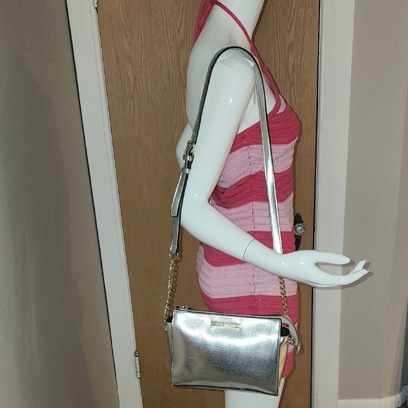 Steve Madden Silver Crossbody Bag - Picture 2 of 5